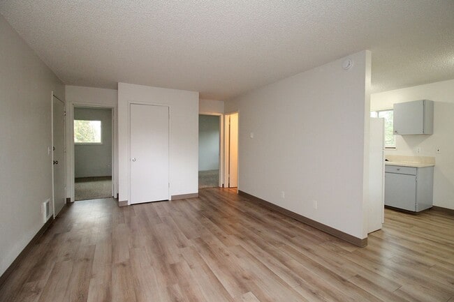 Foto del edificio - 5704 SW Beaverton Hillsdale Hwy