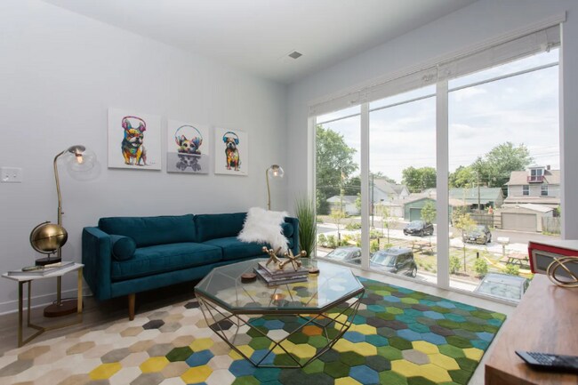 Foto del edificio - 931 Fletcher Ave
