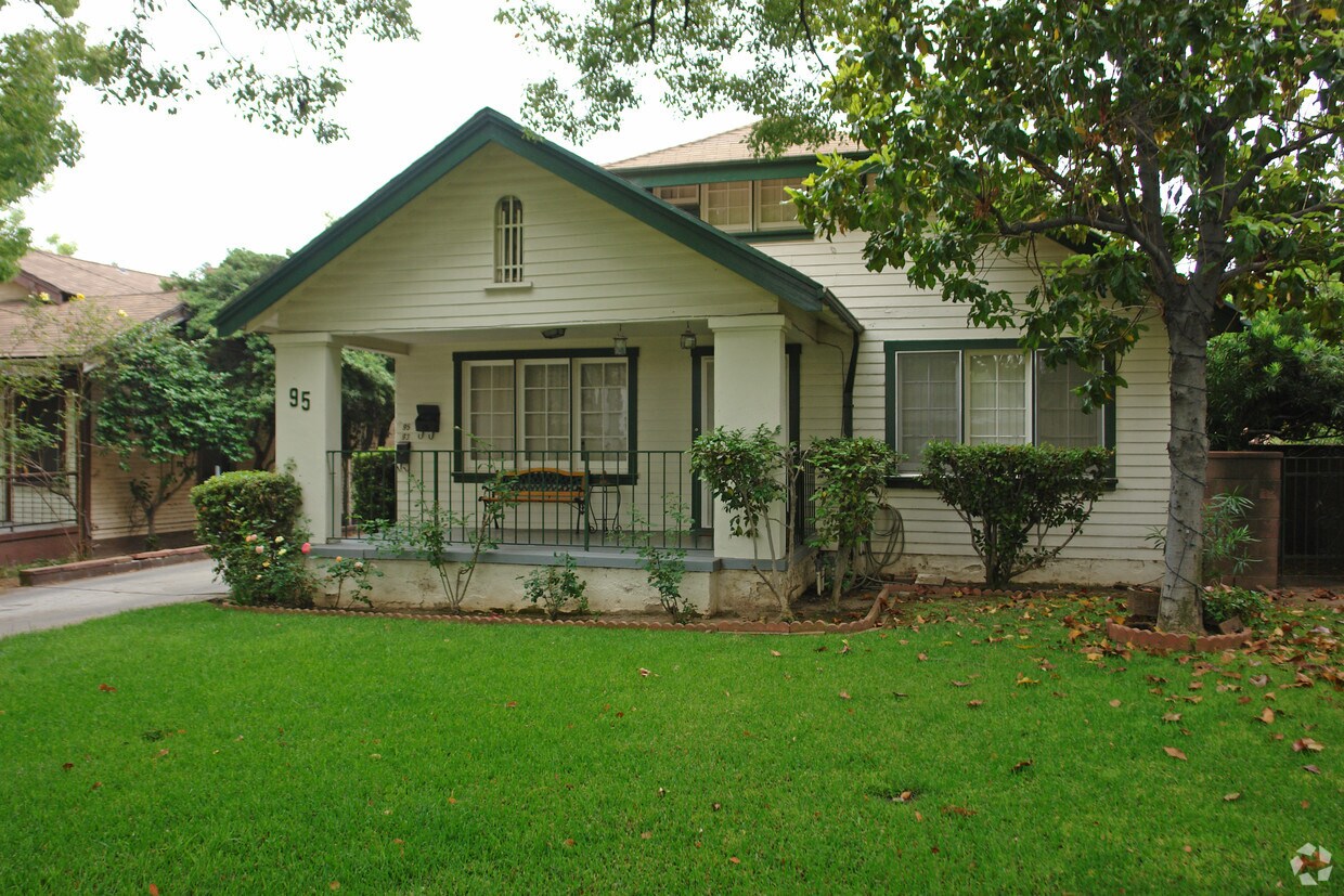Building Photo - 95 Sierra Bonita Ave