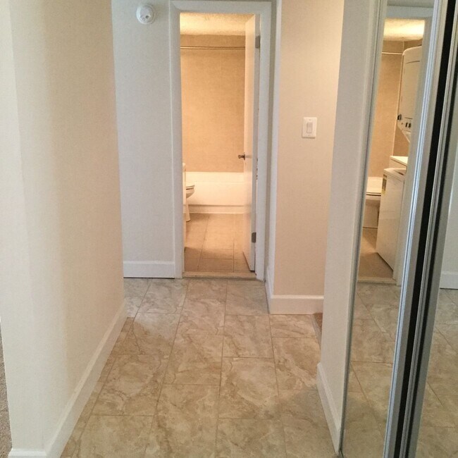 Interior Photo - Randolph Square Apartments