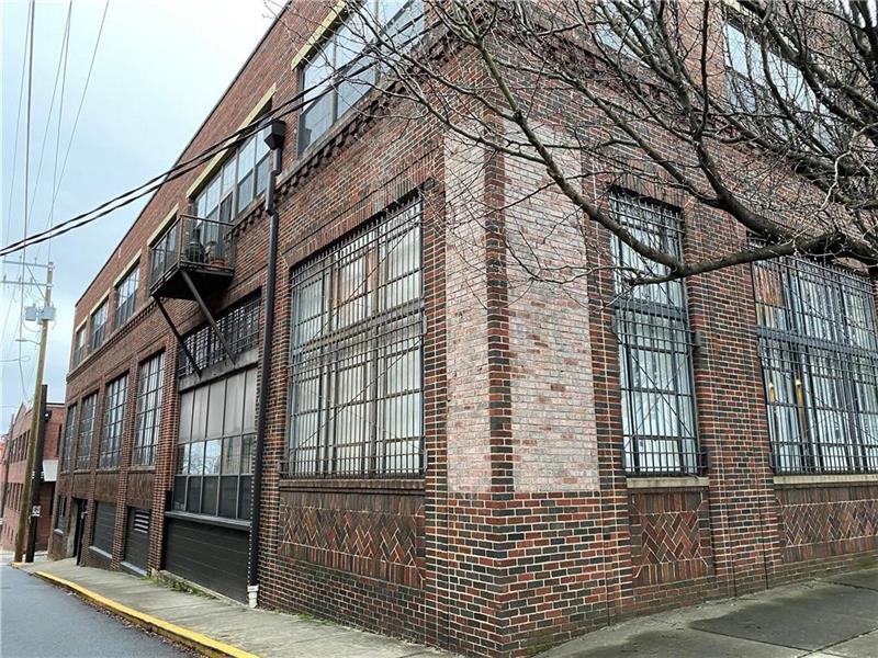 Foto principal - 376 Nelson St SW