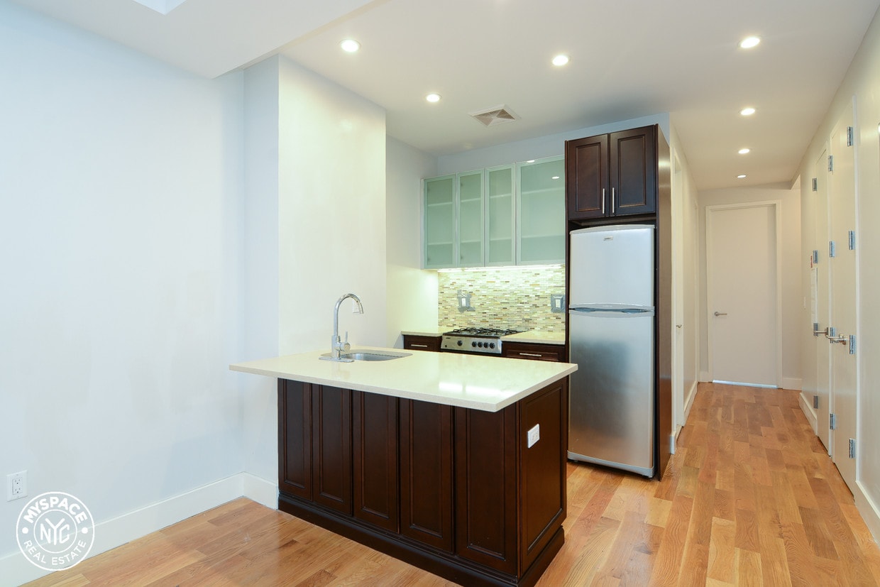 951 Prospect Pl, Brooklyn, NY 11213 Rentals in Brooklyn at 951 Prospect