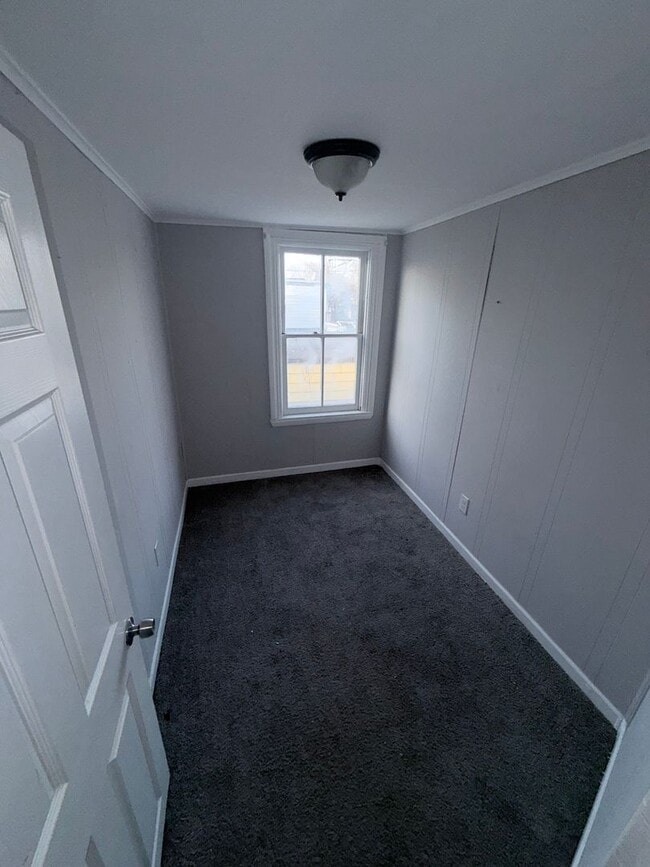 Building Photo - 46 Hancock St