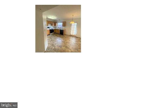 Foto del edificio - 8316 Widgeon Pl