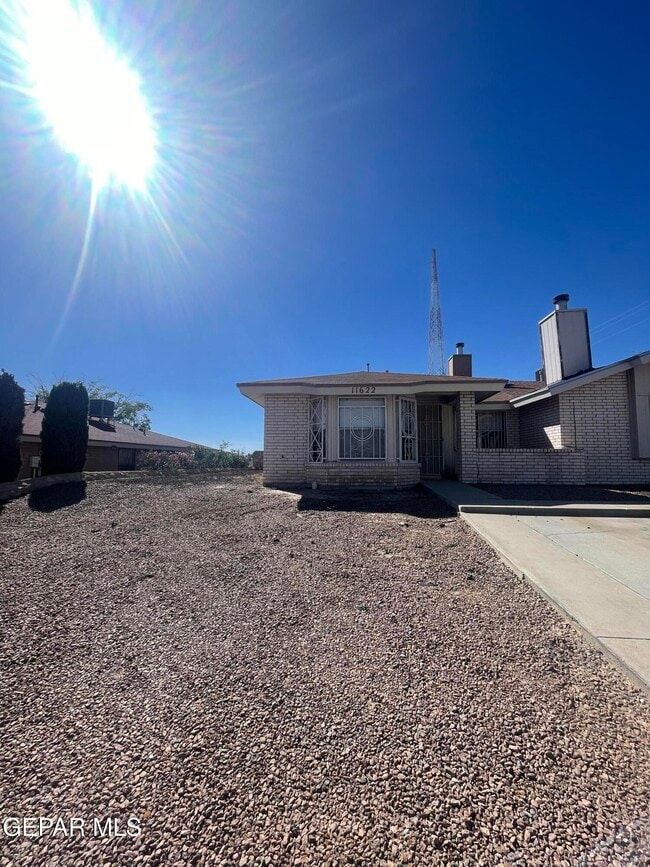 Foto del edificio - 11622 Scott Simpson Dr