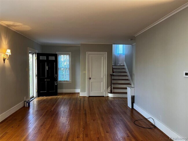 Foto del edificio - 1072 Ridgedale Ave