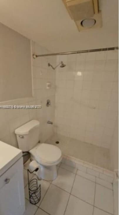 Foto del edificio - 4801 NW 7th St