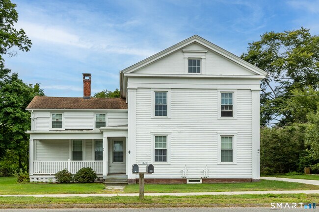 Building Photo - 86 Main St