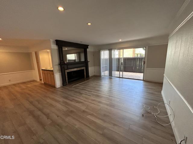 Building Photo - 31558 Agoura Rd