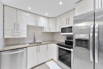 Building Photo - 9370 SW 8th St