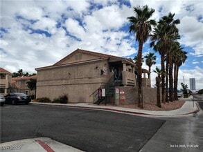 Building Photo - 6552 Wilma Ave