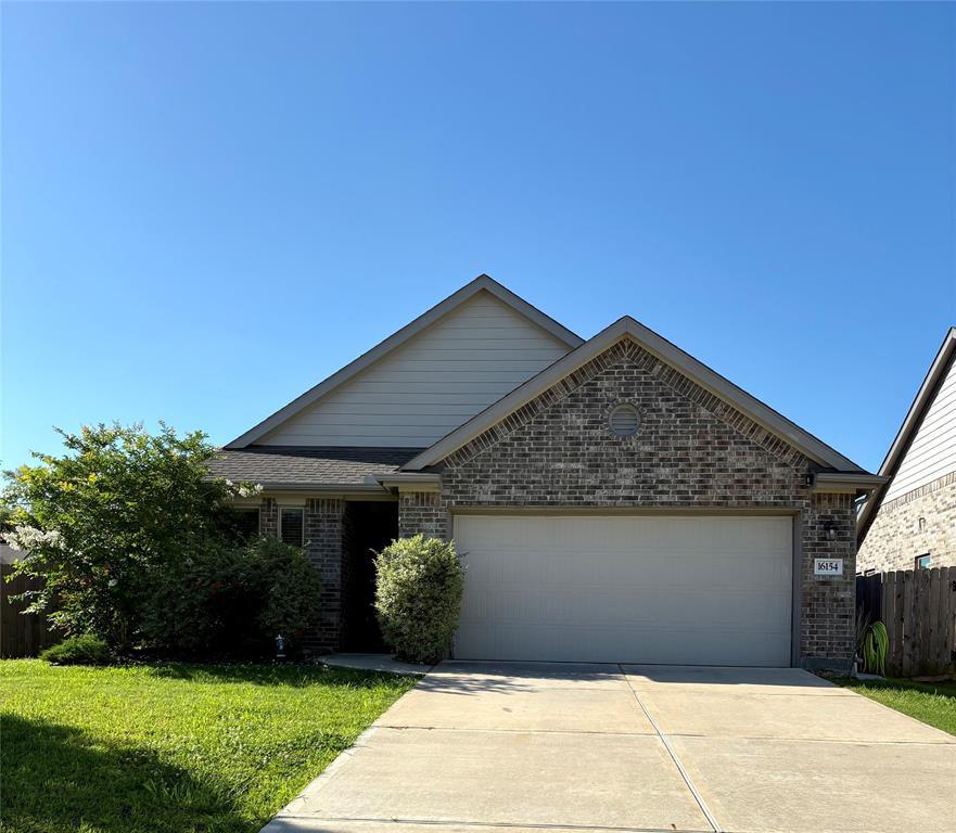 Foto principal - 16154 Dockside St