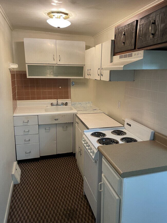 Cocina - 16 Glenn St