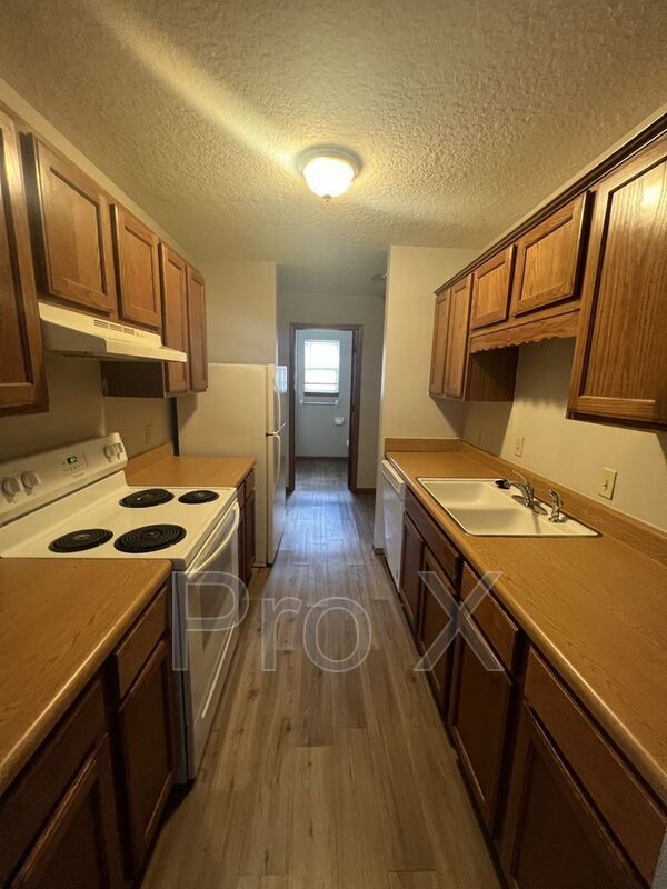 Foto del edificio - 3802 College View Dr