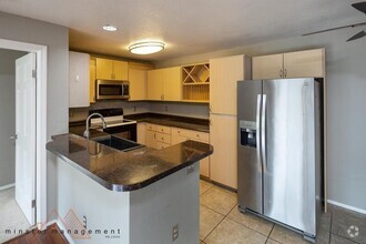 Building Photo - 95-270-270 Waikalani Dr