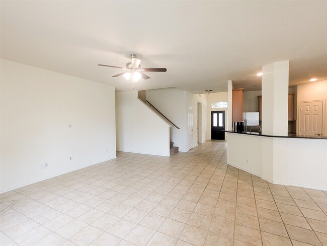 Foto del edificio - 6223 Summerfield Glade Ln