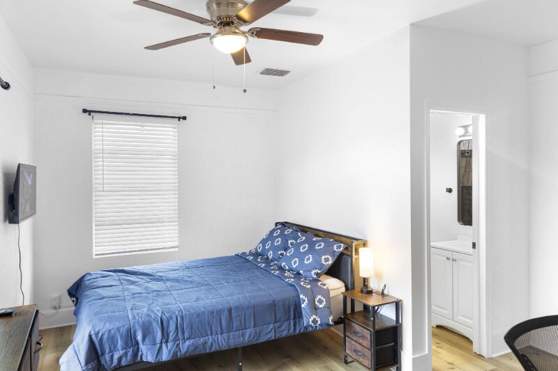 Foto principal - 518 N Ohio Ave