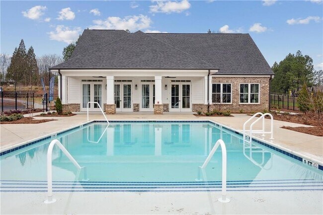Foto del edificio - 211 Cypress Ln