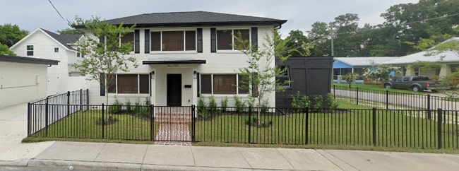 Building Photo - 4501 N Highland Ave