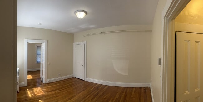 Building Photo - 1470 Beacon St