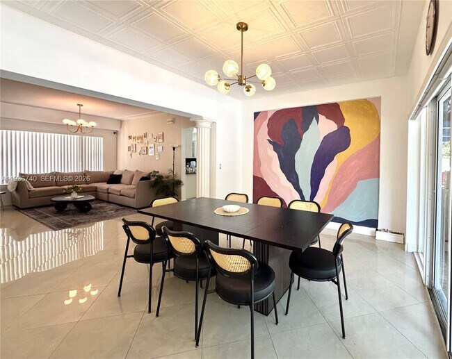 Foto del edificio - 1611 71st St