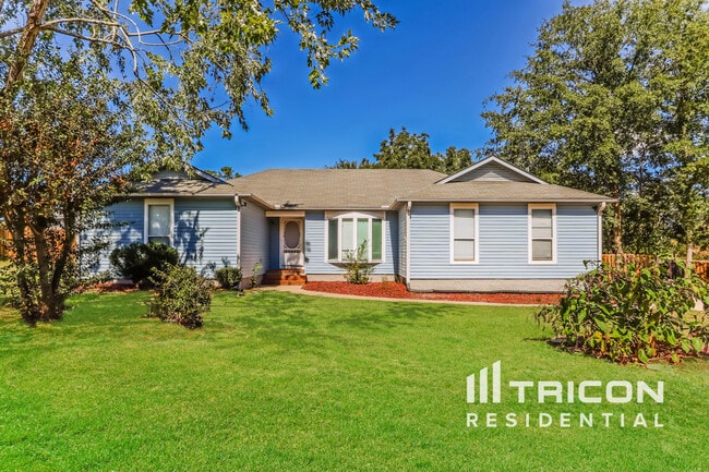 Building Photo - 4585 Hebbard Way