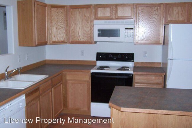 Building Photo - 3 br, 2 bath House - 209 W Helena Ave