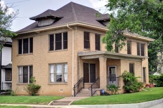 Foto principal - 715 S Jennings Ave