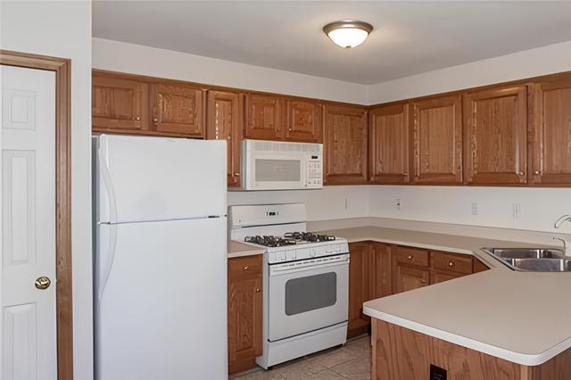 Building Photo - 3873 E Boardwalk Pl