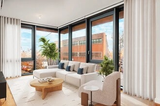 Building Photo - 123 Melrose St Building Photo - 123 Melrose St