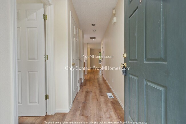Foto del edificio - Bethany Gem: Suburban Living Near Parks and Shopping!