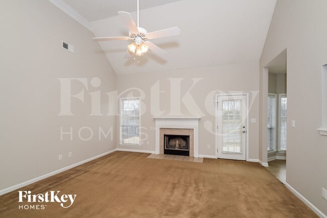 Foto del edificio - 1011 Alden Glen Dr