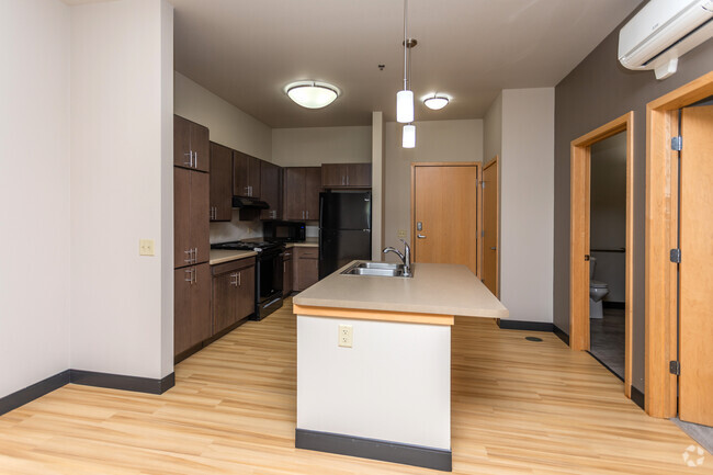 1BR, 1BA - Roosevelt School Apartments