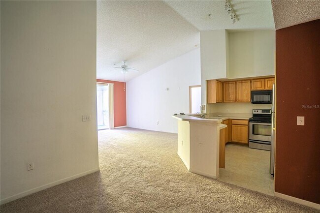 Foto del edificio - 13037 Mulberry Park Dr