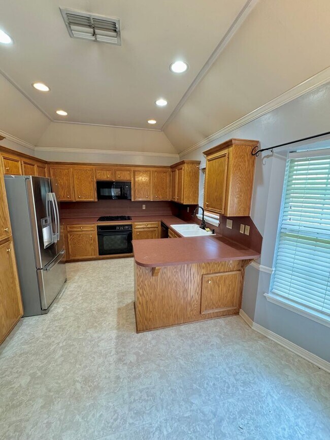 Foto del edificio - Great 3 bedroom, close to everything