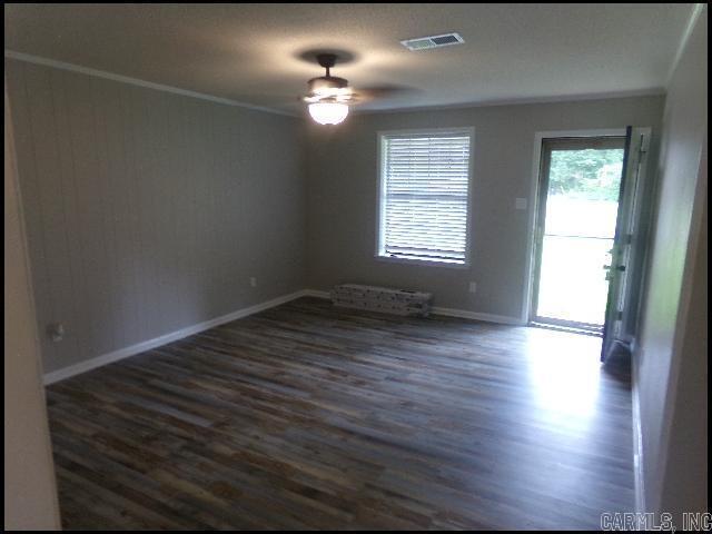 Foto del edificio - 13 Pheasant Run Dr