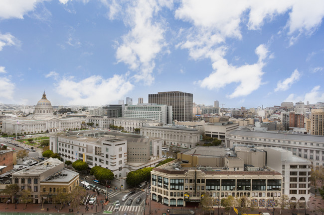 Outstanding Civic Center Views - 33 8th at Trinity Place