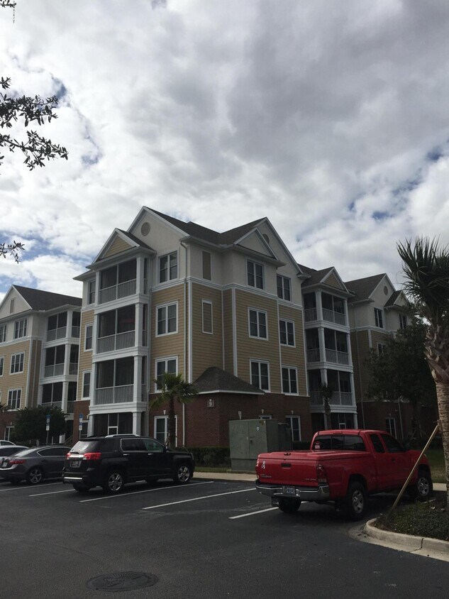 13364 Beach Blvd Unit 927, Jacksonville, FL 32224 Condo for Rent in
