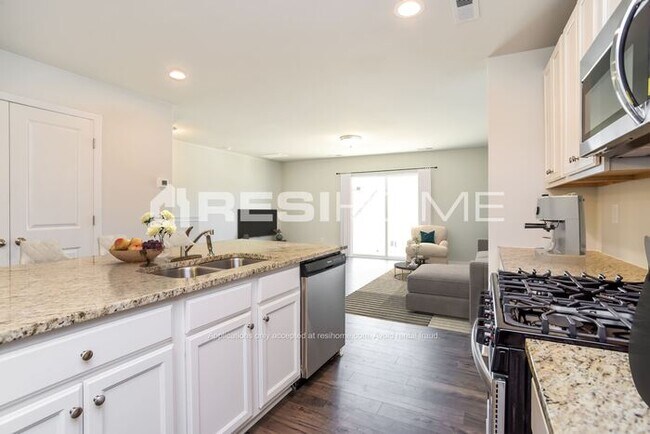 Foto del edificio - 8344 Waxhaw Hwy