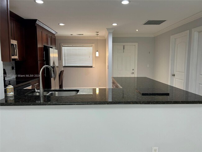 Foto del edificio - 23466 SW 57th Ave