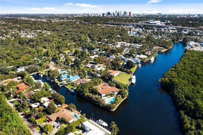 Foto del edificio - 2810 Riverland Rd
