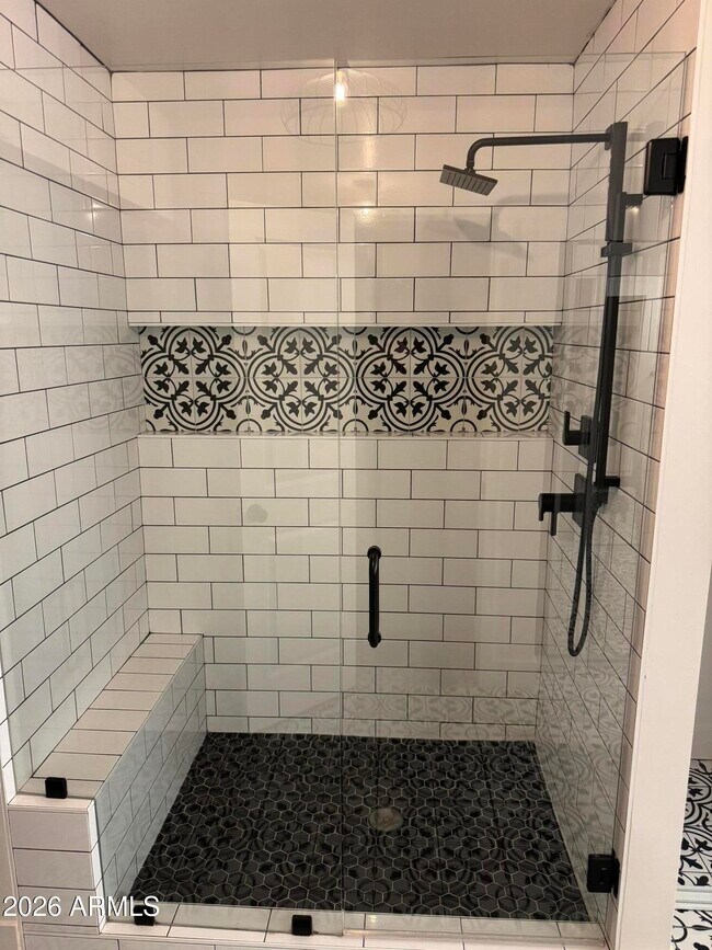 Building Photo - 4341 E Betty Elyse Ln