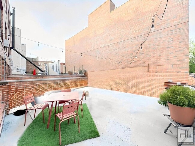 Building Photo - Nostrand Avenue