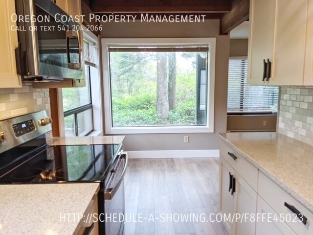 Building Photo - Gated Privacy in Little Whale Cove