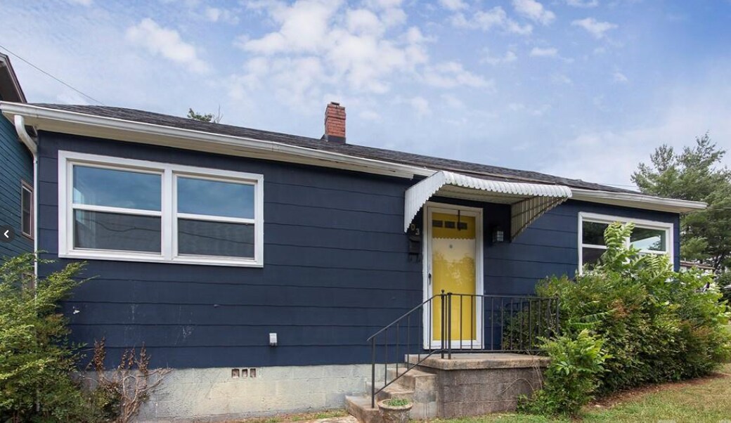 Foto principal - 503 S Sterling St