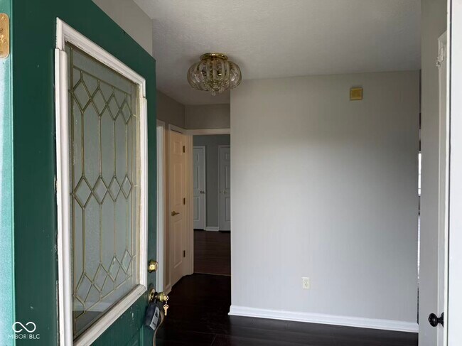 Foto del edificio - 3148 Kelsey Cir