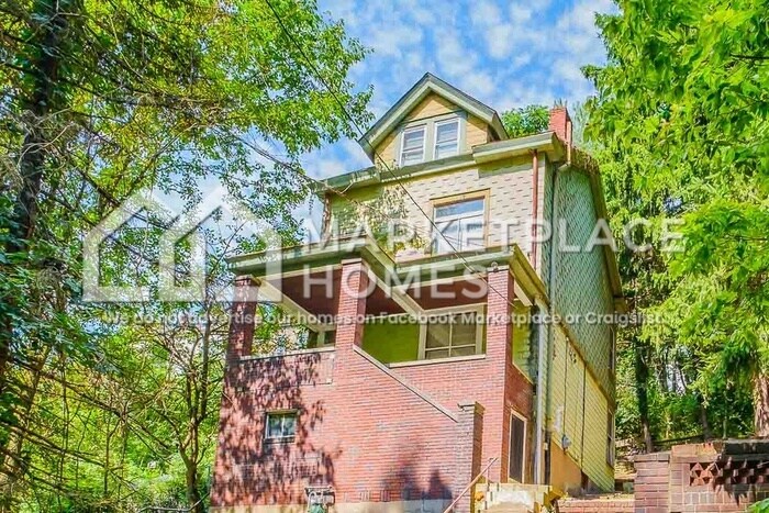 Primary Photo - 97 Royal St