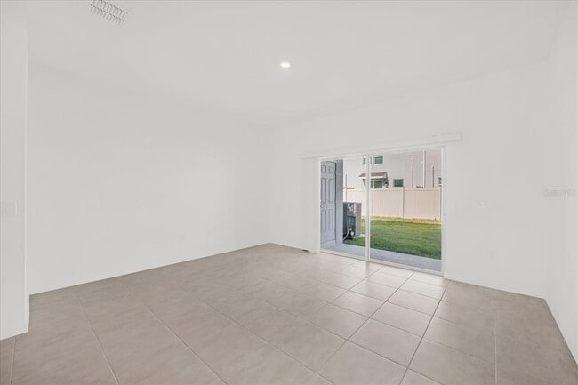 Foto del edificio - 2992 Skyline Lp