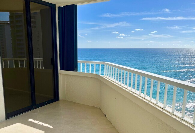 Foto del edificio - 5070 N Ocean Dr