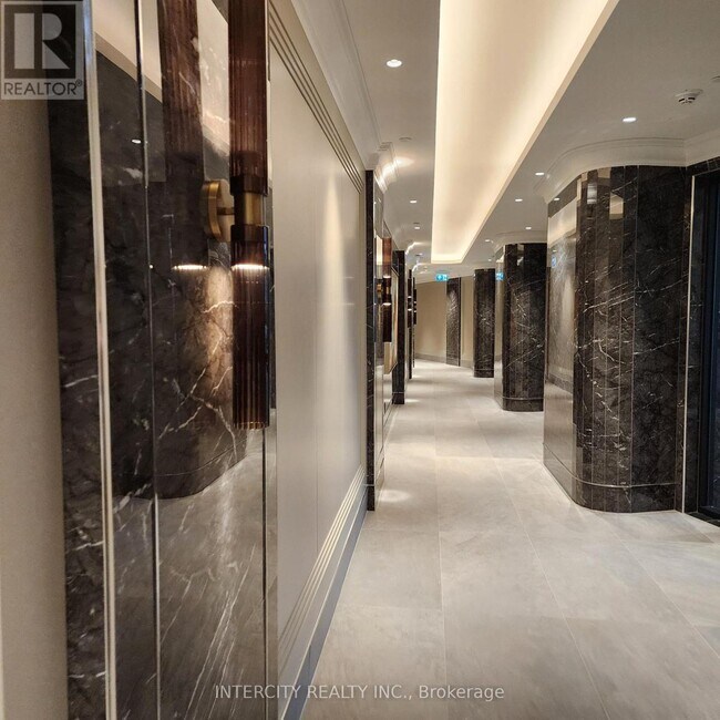 Building Photo - 259 The Kingsway